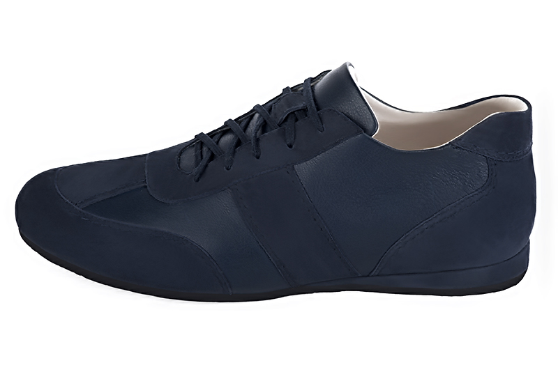 Navy blue one-tone dress sneakers for men. Round toe. Flat wedge soles. Profile view - Florence KOOIJMAN