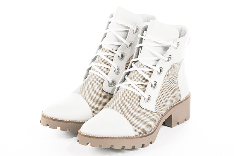 Women's off white elegant ankle boots, with laces at the front. Round toe. Thick rubber soles - Front view