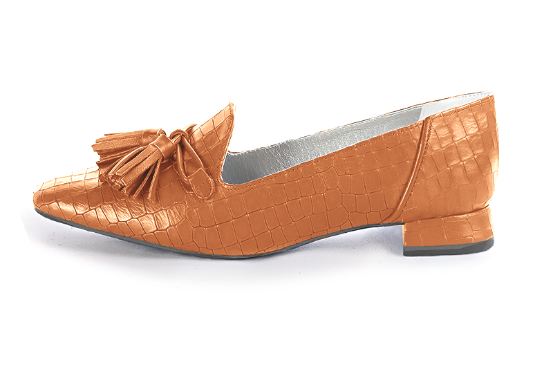 Marigold orange women's loafers with pompons. Square toe. Flat flare heels. Profile view - Florence KOOIJMAN
