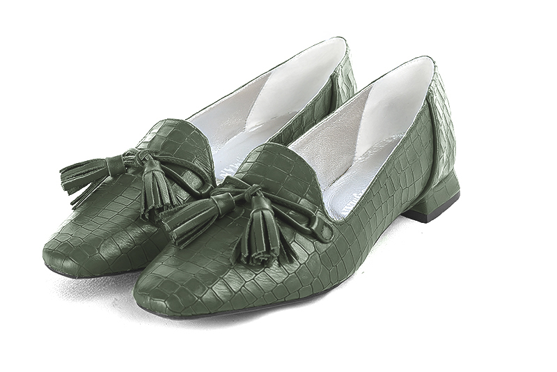 Forest green women's loafers with pompons. Square toe. Flat flare heels. Front view - Florence KOOIJMAN