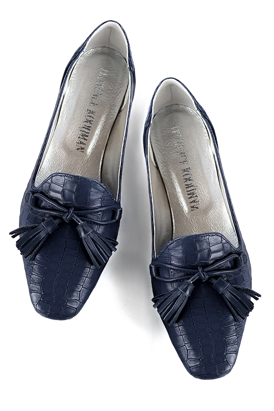 Navy blue women's loafers with pompons. Square toe. Flat flare heels. Top view - Florence KOOIJMAN