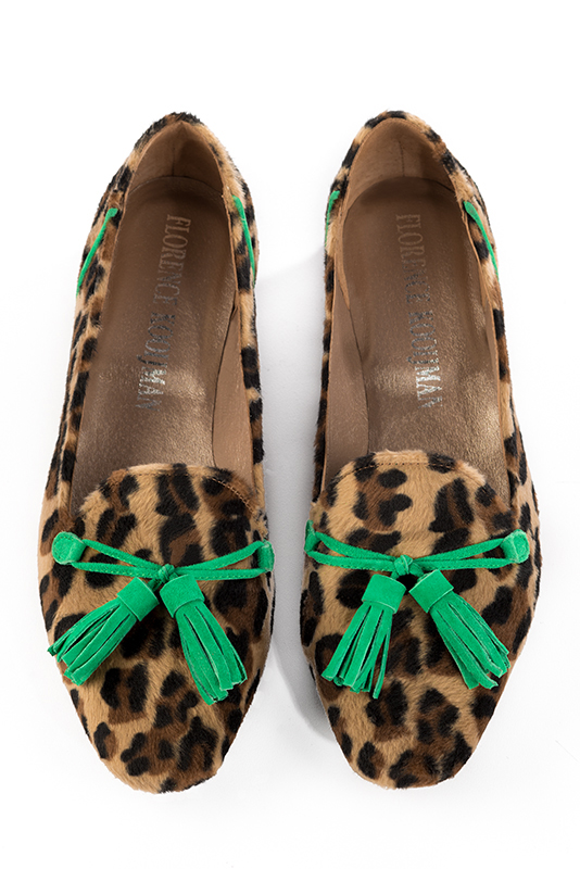 Safari black and emerald green women's loafers with pompons. Square toe. Flat flare heels. Top view - Florence KOOIJMAN