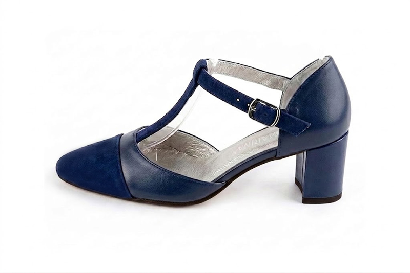 Handcrafted women's comfortable and elegant T-strap closed-back heels in premium midnight blue and navy blue leather. Medium block heels. Round toe. Perfect for women's wedding guest heels, or elevated everyday style. 
                Choose from our luxurious collections of leather and fabric to perfectly match your heels to your outfits. - Florence KOOIJMAN