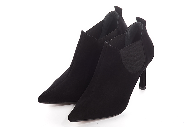 Matt black women's ankle boots with buckles on the sides. Pointed toe. Very high slim heel. Front view - Florence KOOIJMAN
