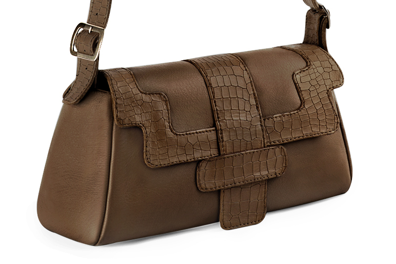 Handcrafted women's luxurious elegant handbag in premium caramel brown leather. Perfect for elevated everyday style.   
                Choose from our luxurious collections of leather and fabric to perfectly match your handbags to your outfits.