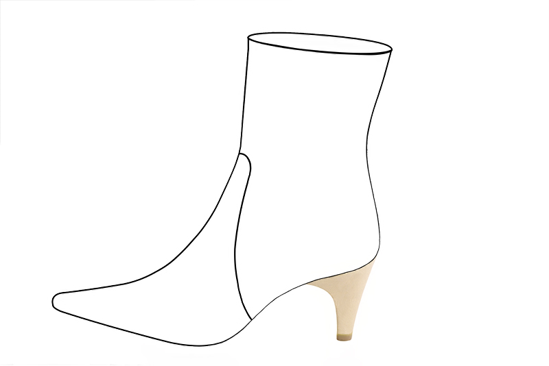 2 1&frasl;8 inch / 5.5 cm high slim heels. Profile view - Florence KOOIJMAN