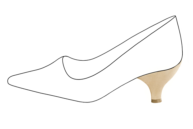 2 3&frasl;8 inch / 6 cm high spool heels. Profile view - Florence KOOIJMAN