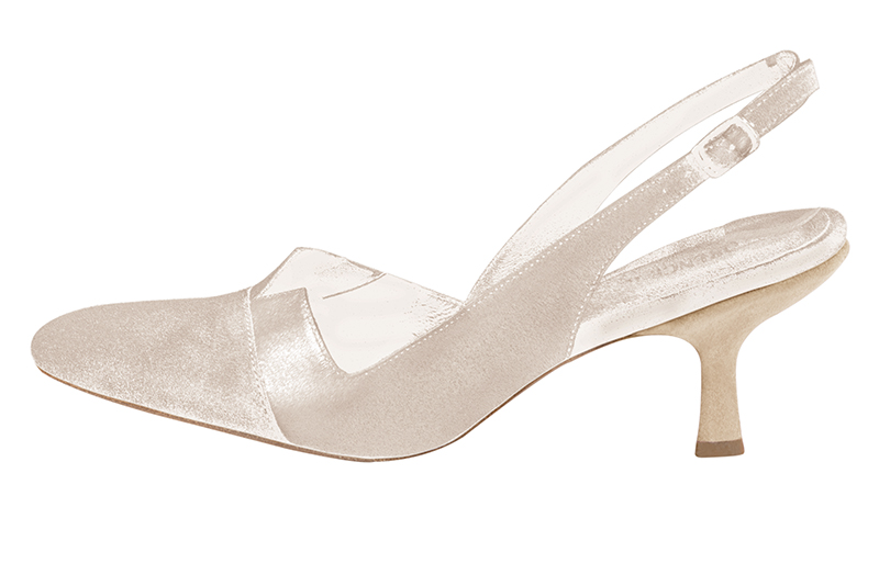 2 1&frasl;2 inch / 6.5 cm high spool heels. Profile view - Florence KOOIJMAN